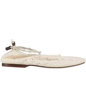 Alohas Ballet Flats - White