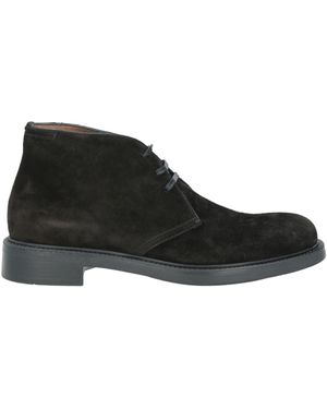 Triver Flight Ankle Boots - Black