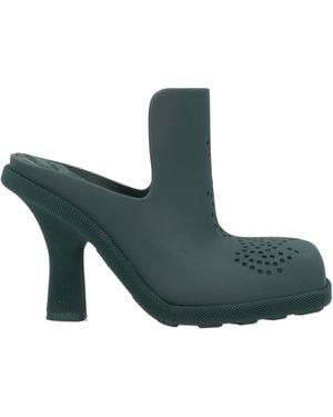 Burberry Mules & Zuecos - Verde