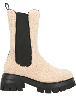 Tosca Blu Ankle Boots - Black