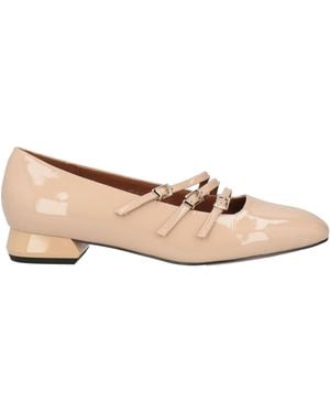 Emanuélle Vee Ballet Flats - Natural
