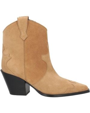 Aeyde Ankle Boots - Natural