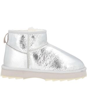 EMU Ankle Boots - White
