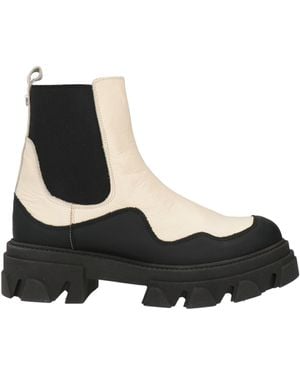 Steve Madden Ivory Ankle Boots Leather - Black