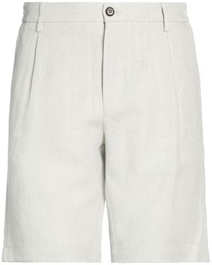 Eleventy Shorts & Bermuda Shorts - White