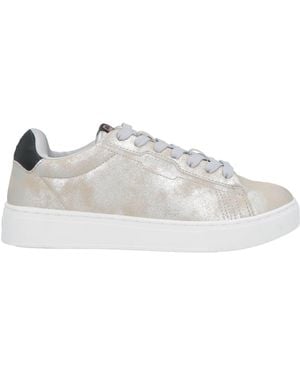 Colmar Trainers - White