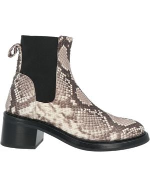 Agl Attilio Giusti Leombruni Ankle Boots - Black