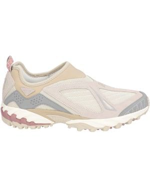 New Balance Trainers - White