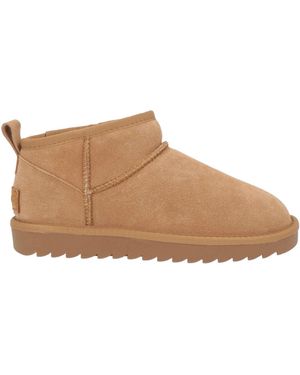 Colors Of California Ankle Boots - Brown