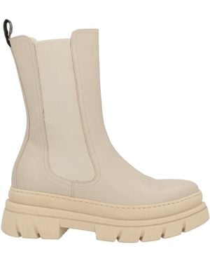 Nero Giardini Ankle Boots - Natural