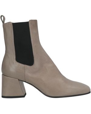 Pomme D'or Ankle Boots - Brown