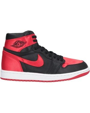 Nike Trainers - Red