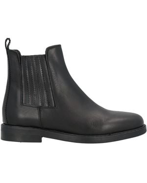 Triver Flight Ankle Boots - Black