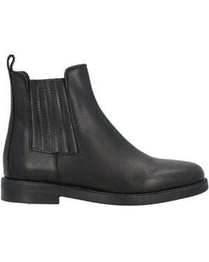 Triver Flight Ankle Boots - Black