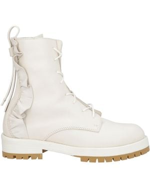 Red(V) Ankle Boots - Natural