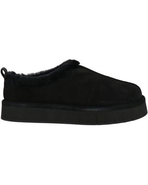 Paloma Barceló Mules & Clogs - Black