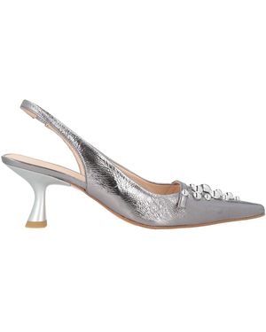 Zinda Court Shoes - White