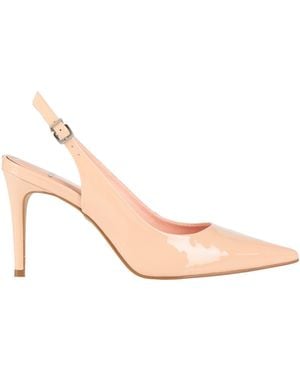 Carrano Court Shoes - Pink