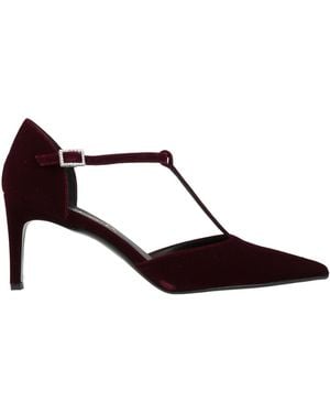 J.A.P. JOSE ANTONIO PEREIRA Pumps - Braun