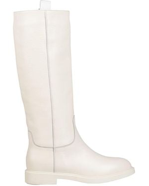 Doucal's Boot - White