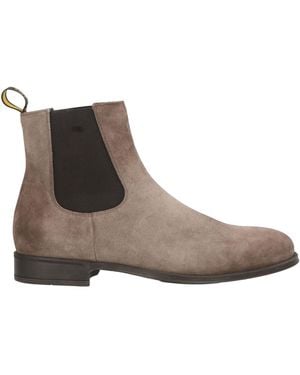 Doucal's Ankle Boots - Brown