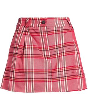 Dixie Shorts & Bermuda Shorts Polyester, Viscose, Elastane - Red