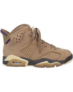 Nike Sneakers - Marrone