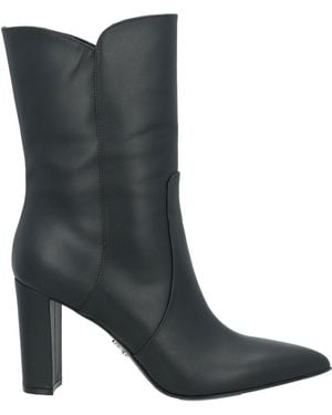 Sergio Levantesi Ankle Boots - Black