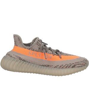 Yeezy Trainers - Brown