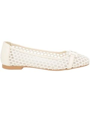Laura Biagiotti Ballet Flats Synthetic Material - Natural