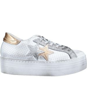 2Star Sneakers - White