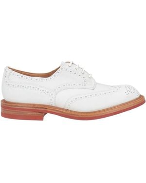 Tricker's Stringate - Bianco