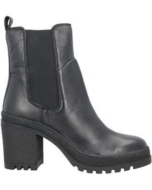 Gai Mattiolo Ankle Boots - Black