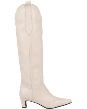 Beatrice B. Boot - White