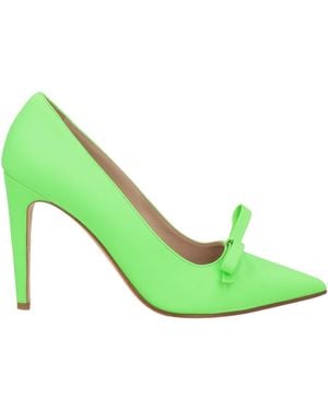 Red(V) Pumps - Grün