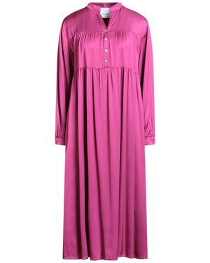 WU'SIDE Midi Dresses - Pink