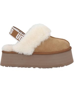 UGG Mules & Zuecos - Neutro