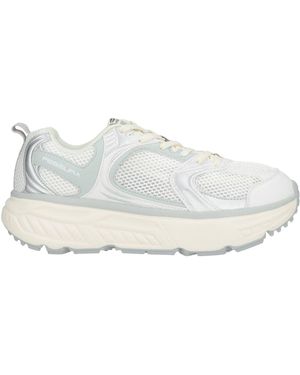 Fessura Trainers - White