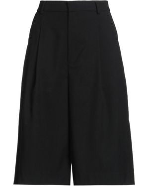 Gestuz Shorts & Bermuda Shorts - Black