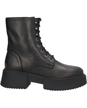 CURIOSITÉ Ankle Boots Calfskin - Black