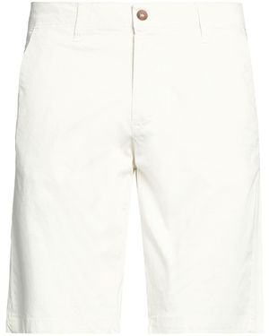 Squad² Shorts & Bermuda Shorts - White