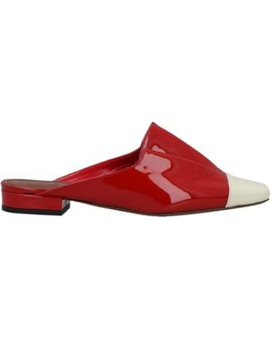 L'Autre Chose Mules & Clogs - Red