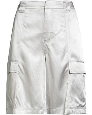 Closed Shorts & Bermuda Shorts - Grey