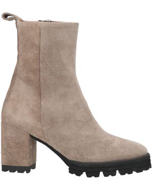 Evaluna Ankle Boots - Brown