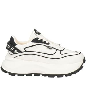 Buffalo Trainers - White