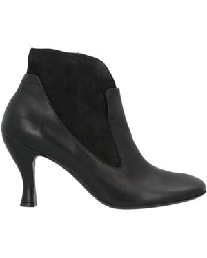 I Malloni Ankle Boots - Black