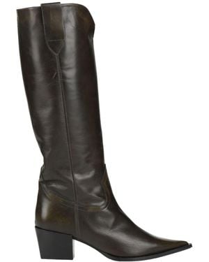 Ras Dark Boot Leather - Black