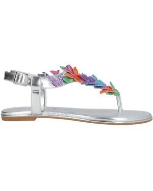 Buffalo Thong Sandals - White