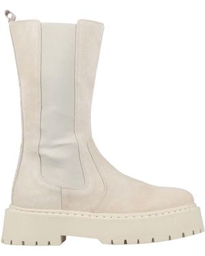 Steve Madden Boot - Natural
