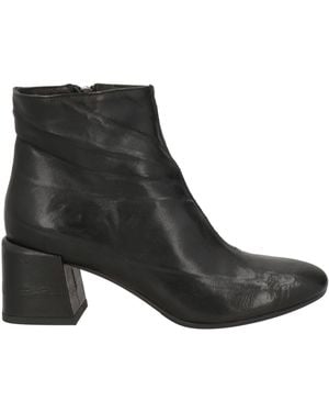 Collection Privée Ankle Boots - Black